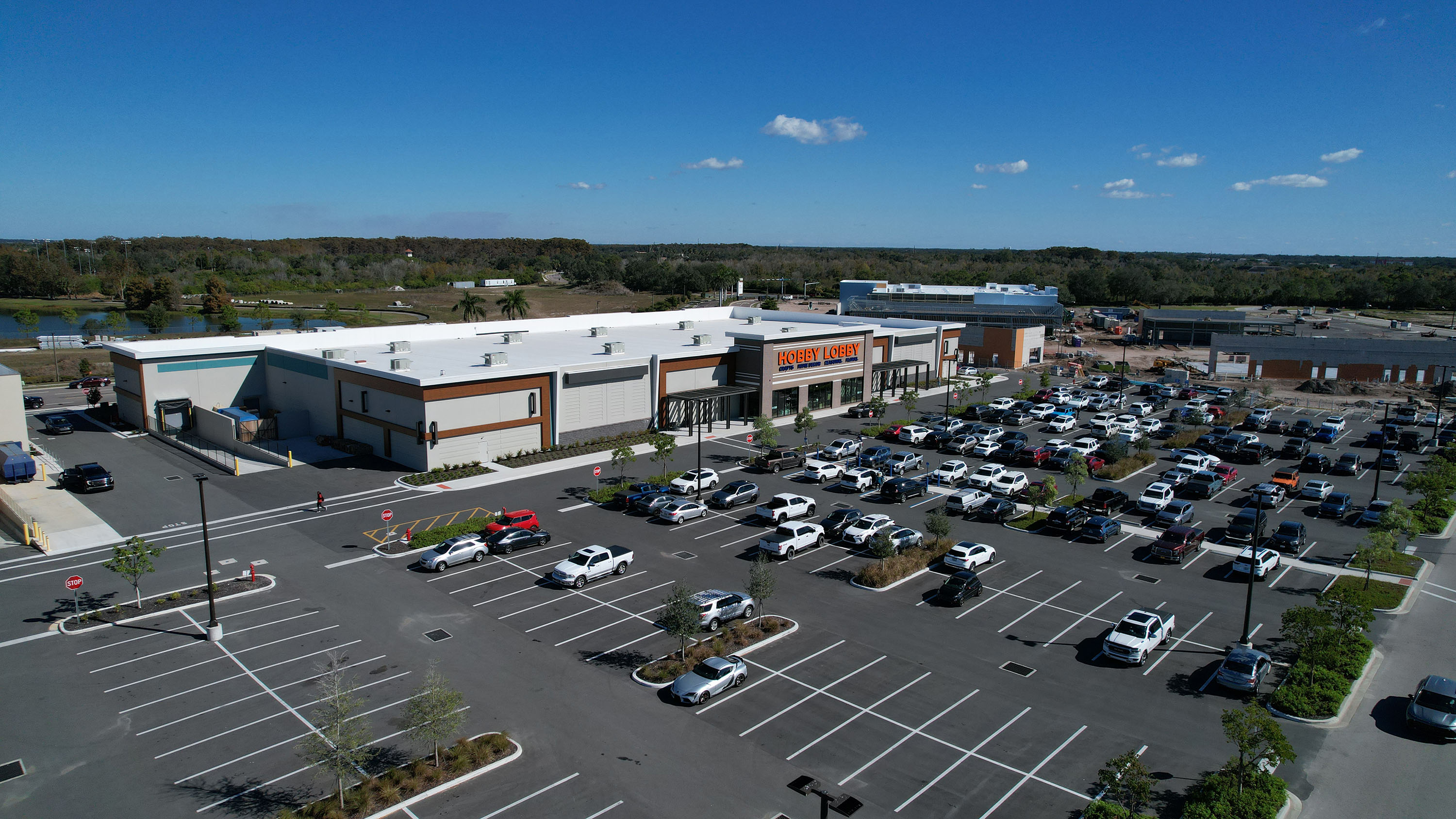 MarketPlaceLkgNE-HobbyLobby-121625-0046